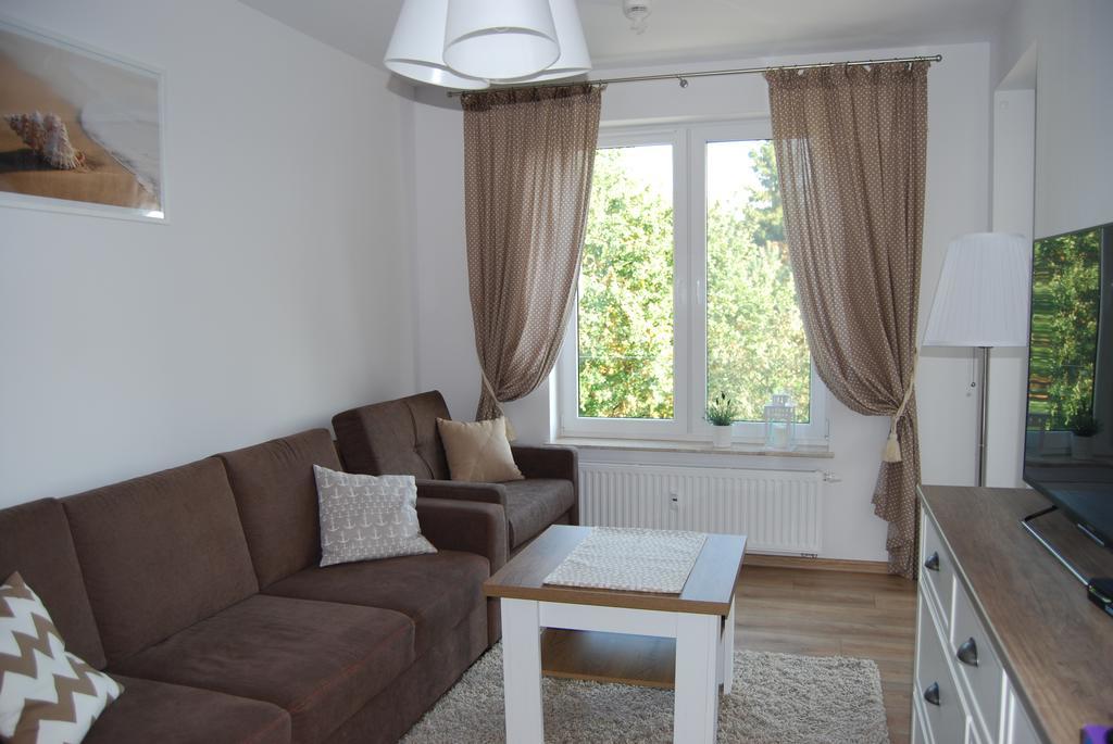 Apartament Piaskowy Polanki Park 코워브제크 외부 사진